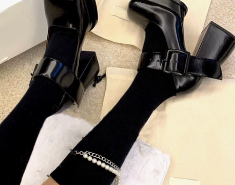 春秋新款玛丽珍鞋女高跟一字带复古粗跟漆皮方...