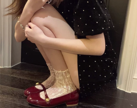 复古红色玛丽珍鞋女2022新款夏季浅口法式...