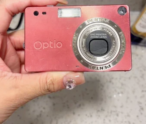 出一台宾得S4 稀有粉红色 CCD 3倍变...