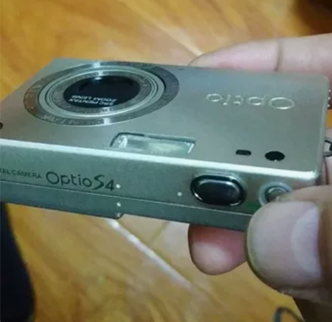 宾得卡片机，Optio.S4全好，没有内存...