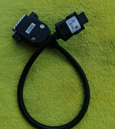 三星e530手机刷机线28包邮，成色很好，...