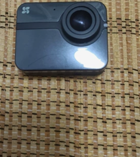 萤石运动相机S1 能用 无屏幕，要手机控制...