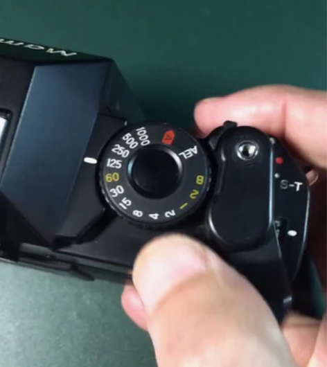 玛米亚Mamiya ZM 135胶片单反相...