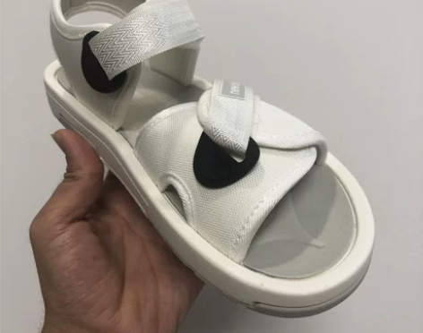 正品豪新百伦斯凯凉鞋女夏季新款NB休闲沙滩...