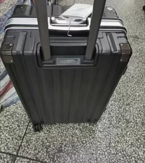 原价399全新正品袋鼠铝框拉杆箱行李箱旅行...