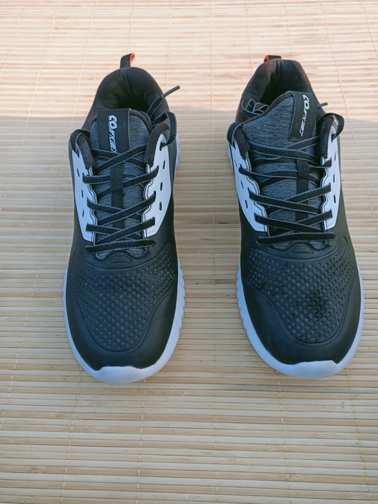 闲置二手  特步43码   实拍无虑镜  ...