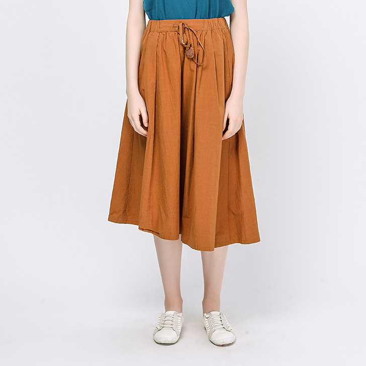 飞鸟和新酒秋季新品 不规则下摆素色腰裙