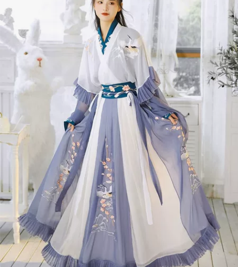 言然云树晋制交领襦裙 M码三件套 穿过一次...