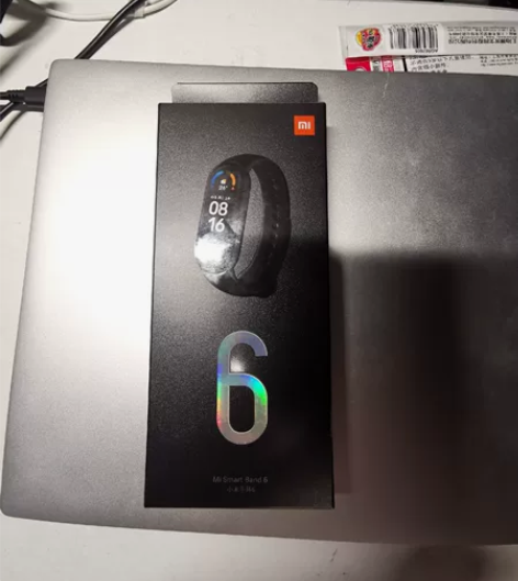 小米手环6，全新未开封，非nfc版本。 感...