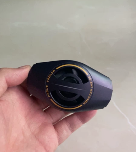 iqoo品牌,手机散热器,适应所有型号手机...