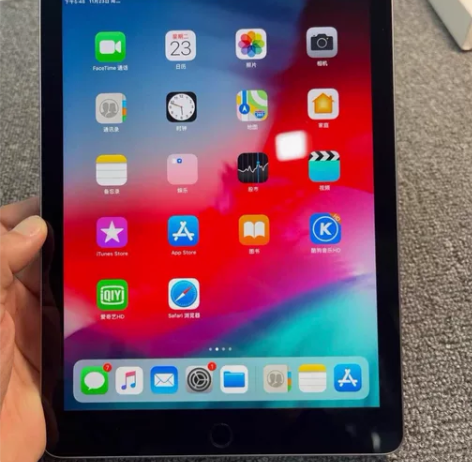 闲置出iPad 2018 128g 9新 ...