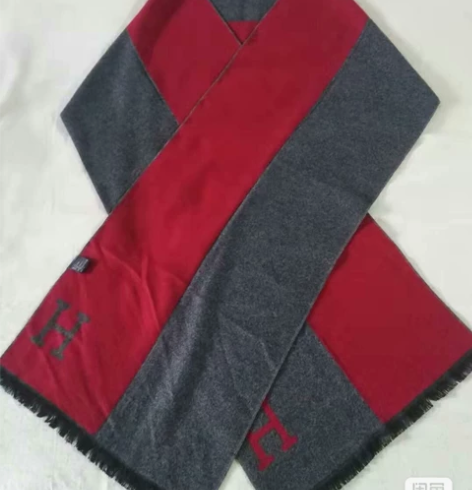 冬季围巾，100%桑蚕丝 长176厘米，宽...