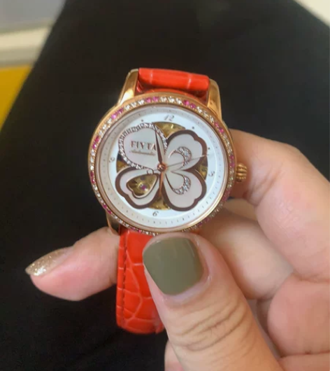 飞亚达手表超低价1500 感兴趣的话点“我...
