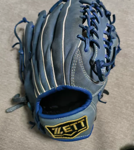 日本捷多棒垒球手套，真皮的，左手戴，右投，...