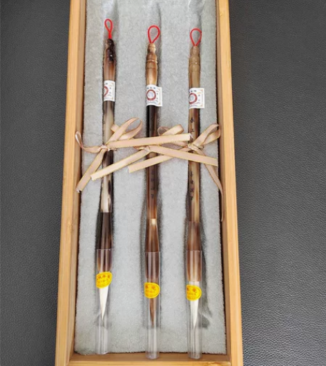 善琏湖笔,非物质文化遗产,有收藏证书。春江...