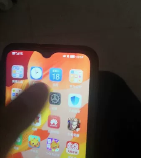 个人手机华为nova5Pro 8+128g...