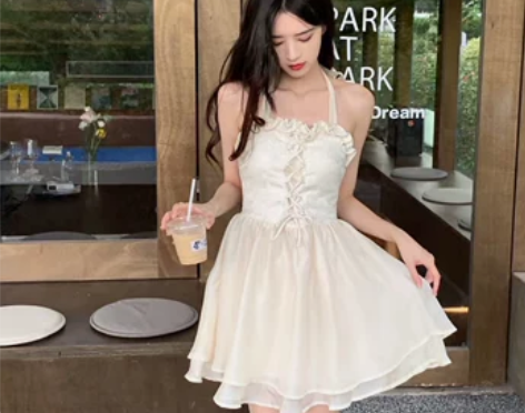 山茶原创吊带连衣裙女夏季新款纯欲高级感收腰...