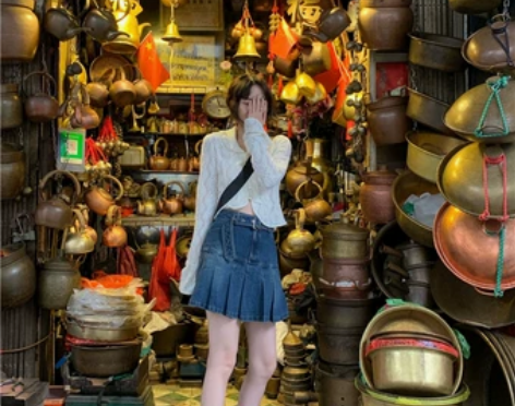 Roundshop |自制复古洗水牛仔短裙...