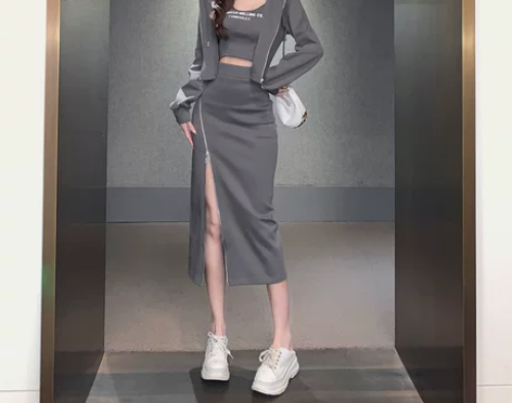 深灰色港风休闲运动时尚灰色套装裙辣妹性感开...