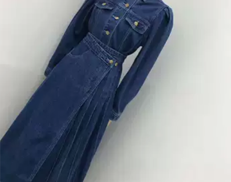 蜜丝儿羊港风高品质宽松牛仔衬衣＋不规则长裙...