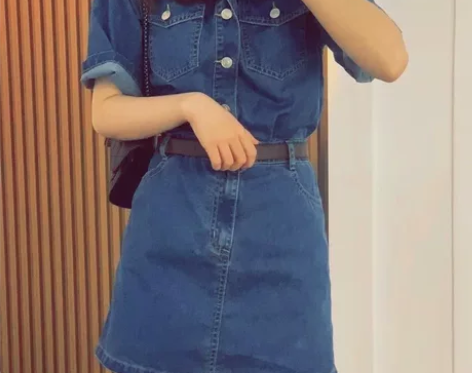 158的君君牛仔连衣裙小个子时尚气质港风优...