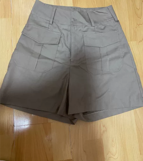 咖色短裤女棉 可配毛衣+短靴 M码 全新