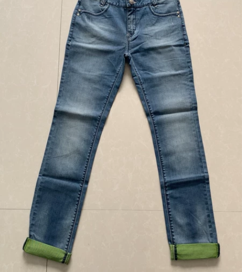 全新小魔鱼28码(165/70A)休闲直筒...