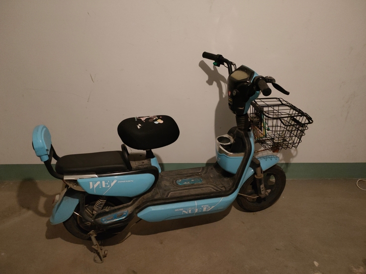 宗申电动车    电动车挺好   电池充爆...