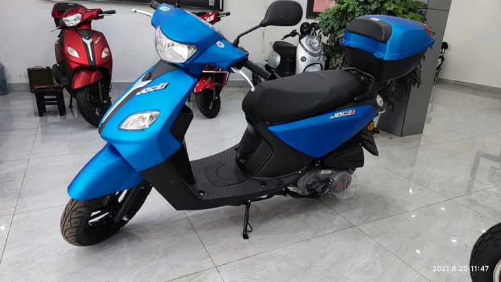 原价4999，全新，亏本处理