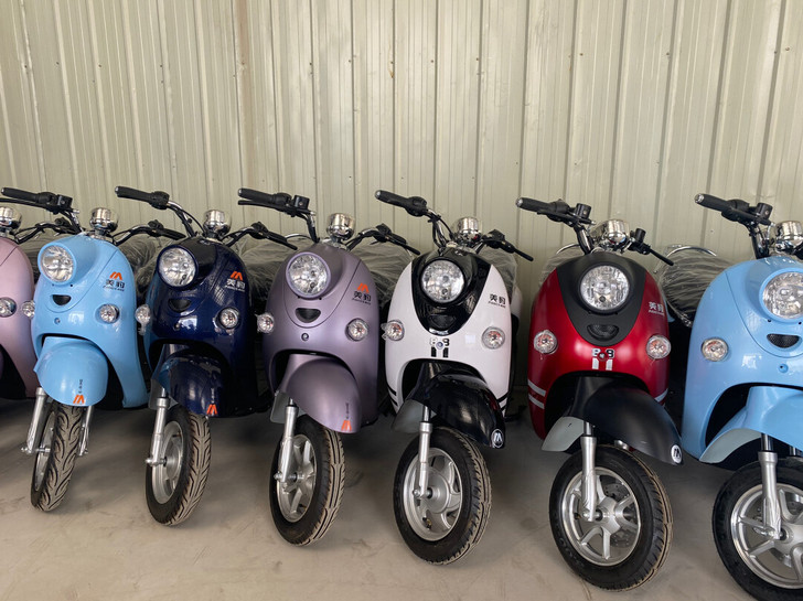 全新龟车批发60v-72v都有,带新电池证...