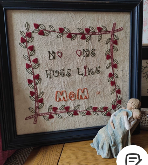 中古美式布刺绣画“没有谁的拥抱能比的上和妈...
