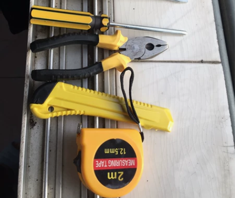 工具箱 家用工具用不上。不还价。 花都新华...