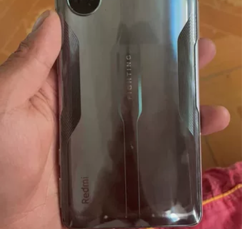红米k40游戏增强版，配置如图，成色一般，...