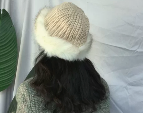 暖和到你心坎~加绒毛线瓜皮帽毛毛卷边雪地护...