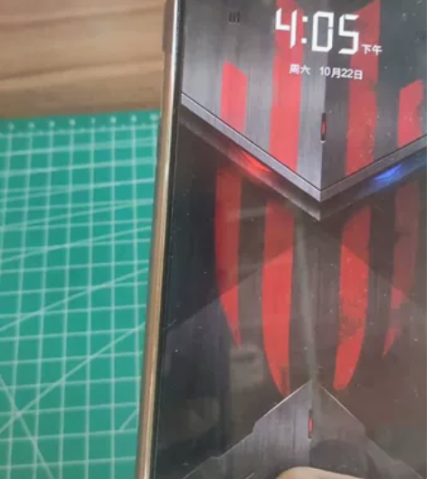 个人一手自用努比亚红魔5S 2020年双十...