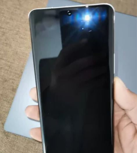 荣耀magic4 8+256釉白色5G 纯...