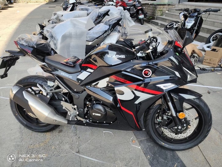 诺玛魅影255s高配版标配，重庆地区实车，...