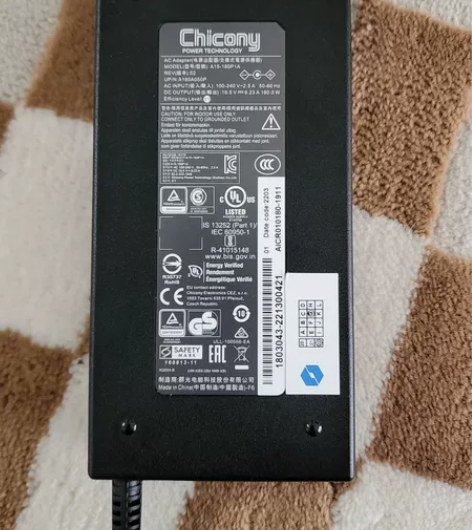 原装群光19.5v9.23a 180w笔...