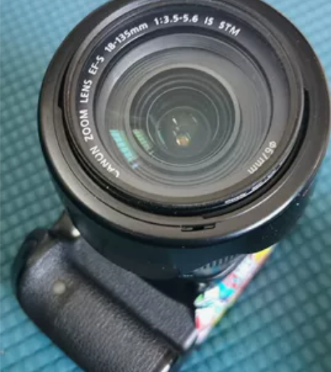 佳能70d 18-135镜头一只 成色很...