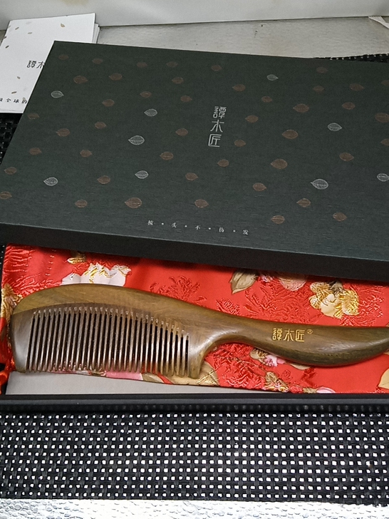 本人公司礼品采购部，谭木匠代工厂店全新天然...
