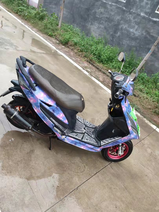 鬼火摩托