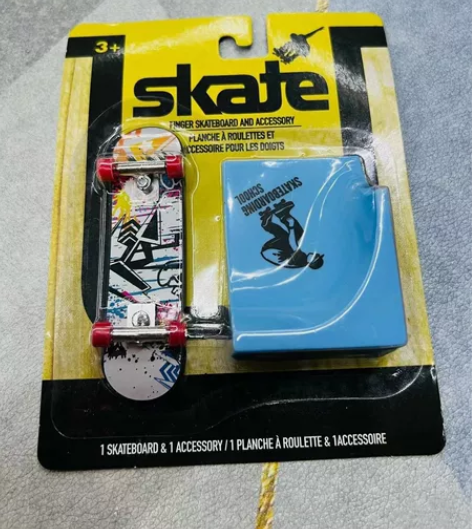 #街头潮流 skateboards手指滑板...