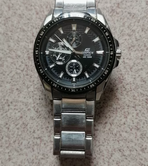 正品casio卡西欧石英夜光男表。潮流时尚...