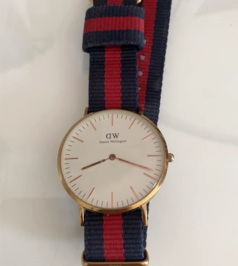 DW dw 丹尼尔惠灵顿 经典款 圆形表盘...