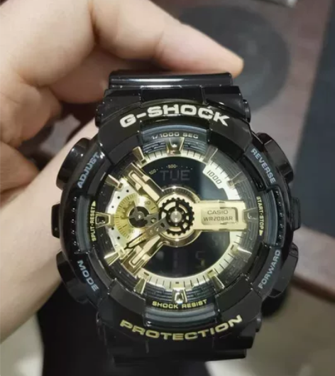 卡西欧黑金全新～不砍价需要联系 感兴趣的话...