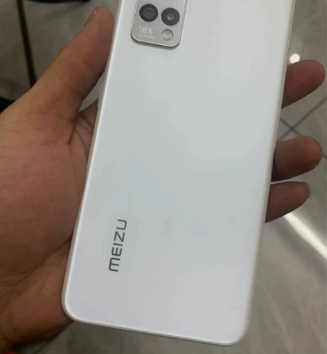 贴在机在出 魅族18x禅白 12+256 ...