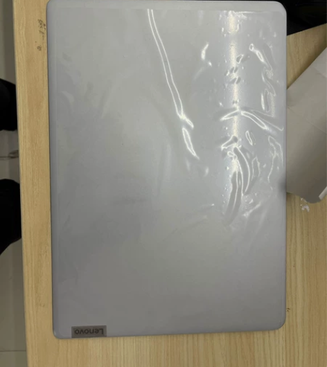 联想小新AIR14+。银A壳，右上角一点磕...