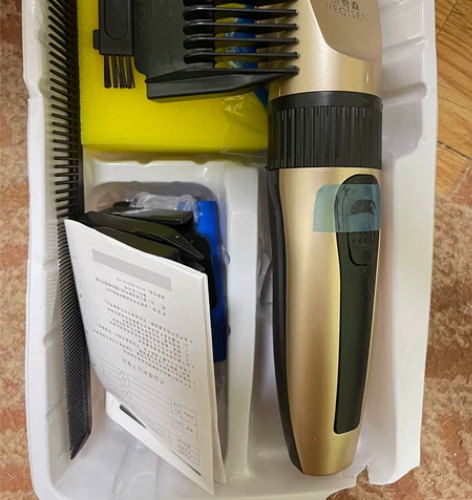 杰奇森电动理发器,本来是想拿来给猫理发的,...