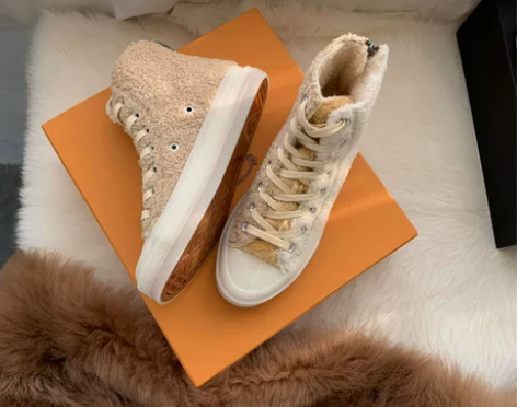 现货[王小毒]看遍世界泰迪绒鞋子女2020...