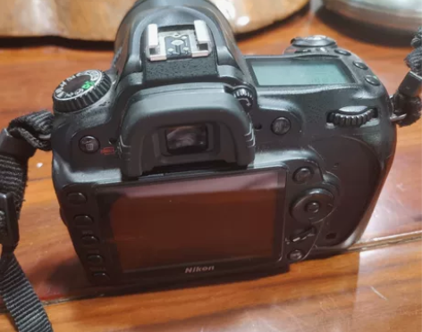 出尼康单反 感兴趣的话点“我想要”和我私聊...